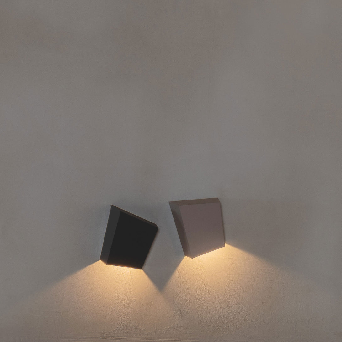 Vibia Break Plus 4112 Lampada da Parete per uso Outdoor – Agati.it