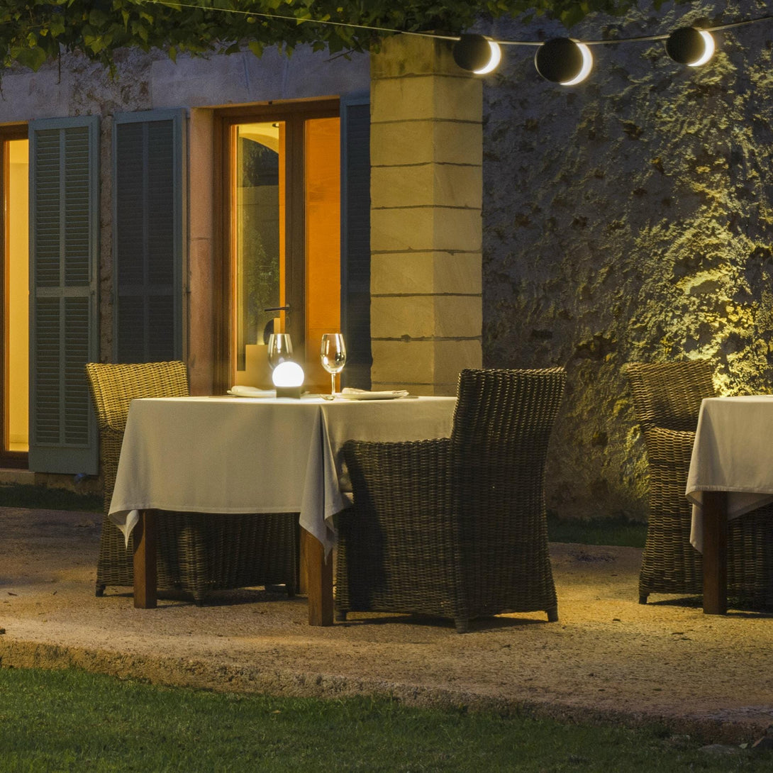 Vibia June 4790 Lampada da Tavolo Outdoor – Agati.it