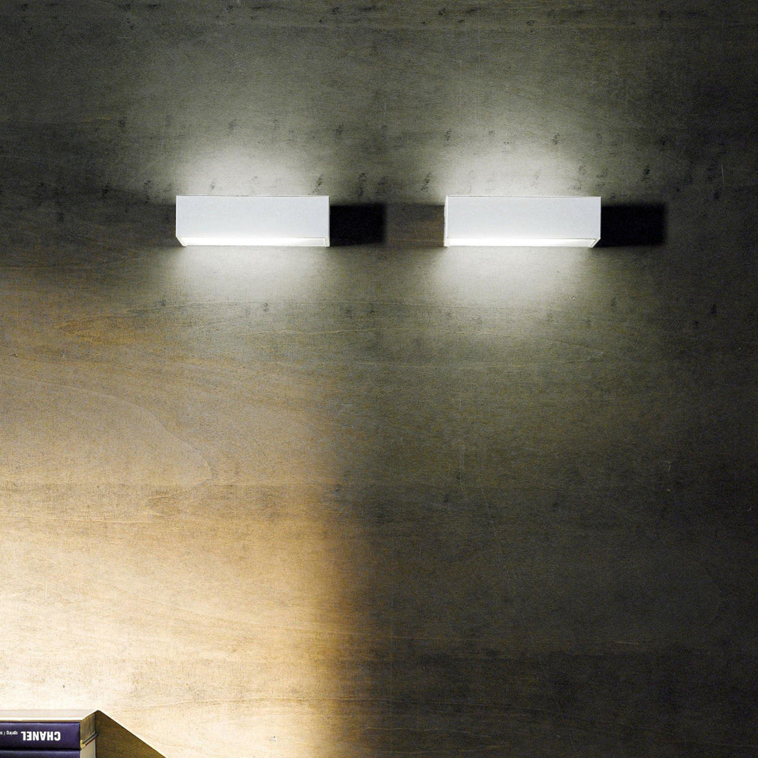Linea Light Box Parete W2 28W Cemento